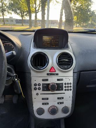 Opel Corsa  picture 11
