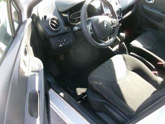 Renault Clio 0.9 Cool & Sound picture 21