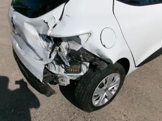 Renault Clio 0.9 Cool & Sound picture 10