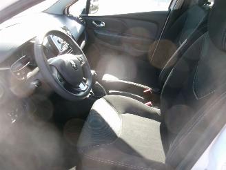 Renault Clio 0.9 Cool & Sound picture 22