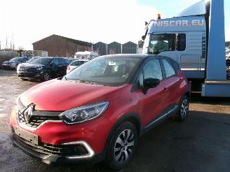 Unfallwagen Renault Captur 0.9 Zen 2018/4