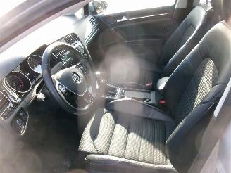 Volkswagen Golf 1.4 Highline 5 Drs picture 23