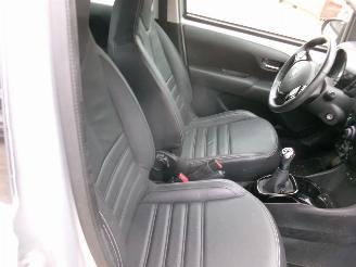 Citroën C1 1.0 Shine 5 Drs picture 21