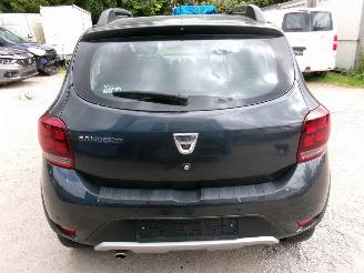 Dacia Sandero 0.9 Stepway - Rainbow picture 22