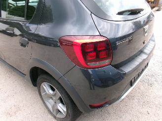Dacia Sandero 0.9 Stepway - Rainbow picture 23