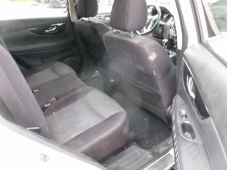 Nissan X-Trail 1,6 Dci Tekna picture 18