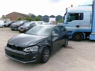 Auto incidentate Volkswagen Golf 1.2 -5 Drs Allstar 2016/3