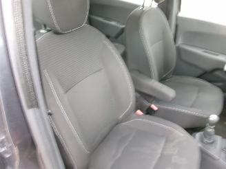 Dacia Lodgy 1.5  Dci Comfort 7 Seats picture 15