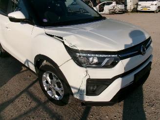 Ssang yong Tivoli 1.5 Comfort - Automatic picture 9