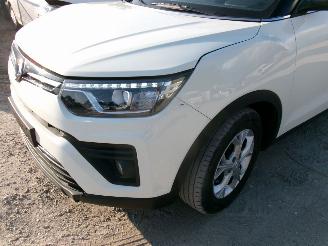 Ssang yong Tivoli 1.5 Comfort - Automatic picture 6