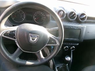Dacia Duster 1.5 DCI Anniversary picture 26