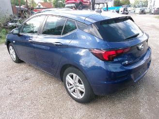 Opel Astra 1.5 D Innovation 5 Drs HB picture 5