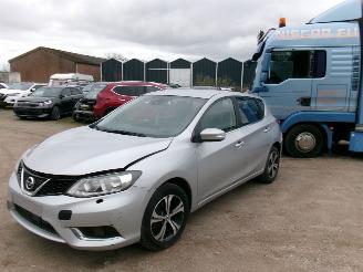 Damaged car Nissan Pulsar 1.2 N-Connecta 2015/3