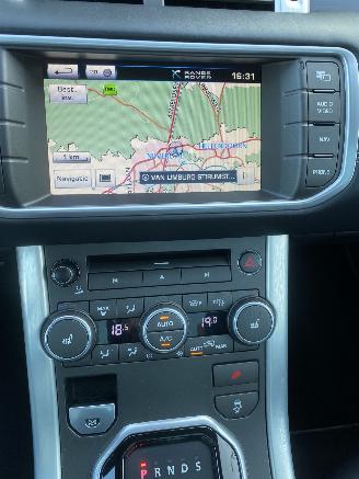 Land Rover Range Rover Evoque 2.0 Si 4WD Prestige Coupe picture 68