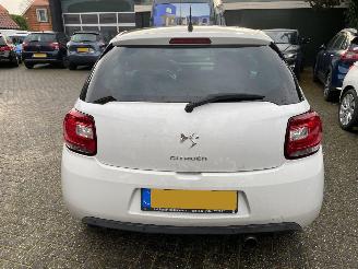 Citroën DS3 1.2 VTI Chic Motorschade picture 23