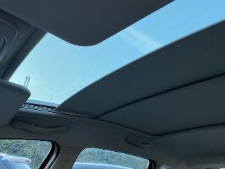 Peugeot 207 Automaat SW 1.6 VTi Allure Pano picture 11