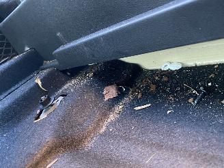 MG MG4 150KW Luxury 64 KWh picture 26