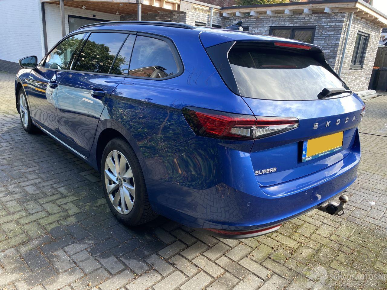 Skoda Superb Mild Hybrid 1.5 TSi MHEV Business Edition Automaat Kombi