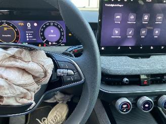 Skoda Superb Mild Hybrid 1.5 TSi MHEV Business Edition Automaat Kombi picture 13