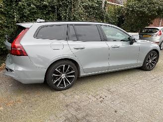 Volvo V-60 2.0 B4 Plus Bright Mild Hybrid picture 6