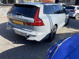 Volvo V-60 2.0 B4 Plus Bright Mild Hybrid VASTE PRIJS picture 12