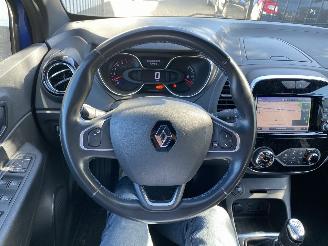 Renault Captur Version-S 1.3 150PK 4cil picture 34