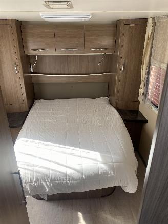 Challenger  Challeger Mageo 118EB/119 Queensbed en hefbed picture 45