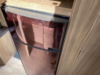 Challenger  Challeger Mageo 118EB/119 Queensbed en hefbed picture 42