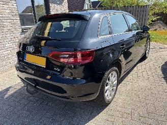 Audi A3 Automaat SPORTBACK 1.2 TFSI Attraction 5drs vaste prijs picture 5