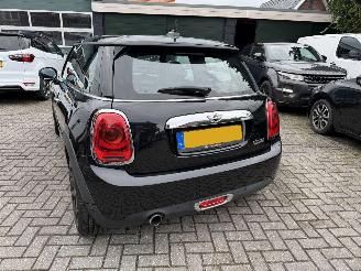 Mini Cooper Automaat 1.5 Chilli/Mary-Lebone Vaste Prijs alleen zakelijke verkoop. picture 11