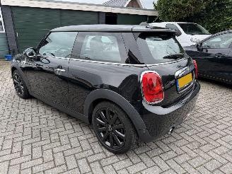 Mini Cooper Automaat 1.5 Chilli/Mary-Lebone Vaste prijs picture 6