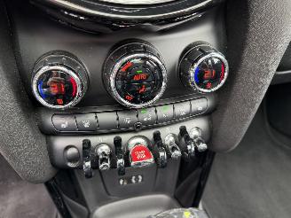 Mini Cooper Automaat 1.5 Chilli/Mary-Lebone Vaste Prijs alleen zakelijke verkoop. picture 48