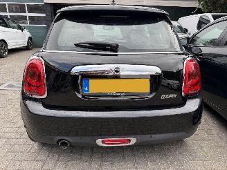 Mini Cooper Automaat 1.5 Chilli/Mary-Lebone Vaste prijs picture 16