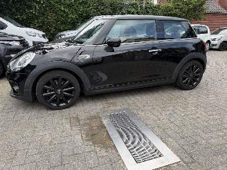 Mini Cooper Automaat 1.5 Chilli/Mary-Lebone Vaste prijs picture 1