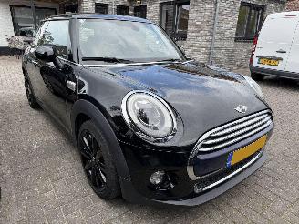 Mini Cooper Automaat 1.5 Chilli/Mary-Lebone Vaste prijs picture 14