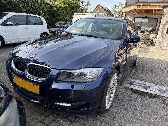 BMW 3-serie Auto is gereserveerd 318D Sedan picture 3