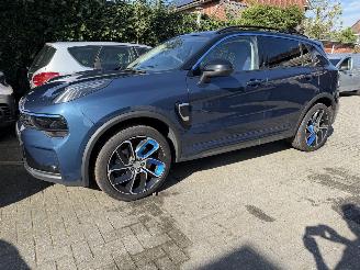 uszkodzony samochody osobowe Lynk & Co 01 1.5 Hybrid 2023/4