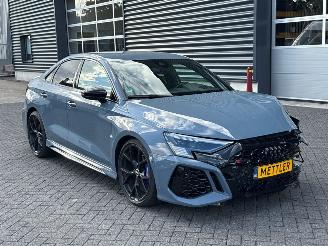 damaged passenger cars Audi Rs3 Limousine  Keramisch 2.5 TFSI 20V Quattro Sedan 4Dr Benzine 2.480cc 294kW (400pk) 4x4 2022/3