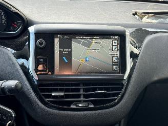 Peugeot 208 1.2 Vti 12V PureTech 82 Hatchback  Benzine 1.199cc 60kW (82pk) FWD picture 15