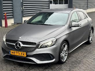 uszkodzony samochody osobowe Mercedes A-klasse 2.2 A-220 d AMG 16V 4-Matic Hatchback  Diesel 2.143cc 130kW (177pk) 4x4 2015-07/2018-05 (176.005) OM651930 2015/10