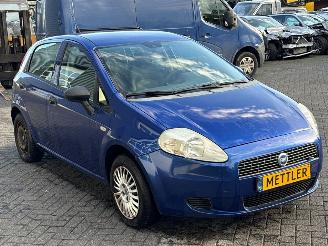 Fiat Grande Punto 1.4 Hatchback  Benzine 1.368cc 57kW (77pk) FWD picture 7