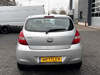 Hyundai I-20 1.2i 16V Hatchback  Benzine 1.248cc 57kW (77pk) FWD picture 4