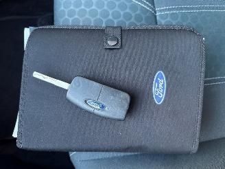 Ford Fiesta 1.25 16V Hatchback  Benzine 1.242cc 60kW (82pk) FWD picture 22