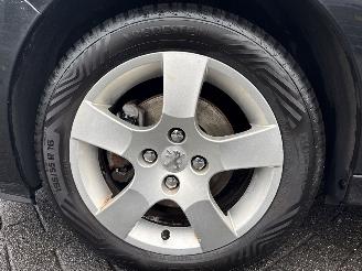 Peugeot 207 1.6 16V VTRi Hatchback  Benzine 1.598cc 88kW (120pk) FWD picture 22