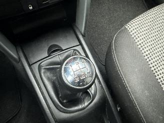 Peugeot 207 1.6 16V VTRi Hatchback  Benzine 1.598cc 88kW (120pk) FWD picture 16