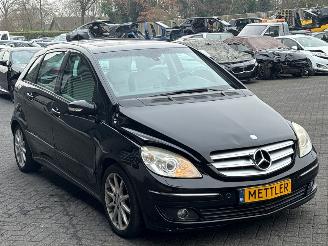 Mercedes B-klasse 2.0 B-200 16V Turbo Hatchback  Benzine 2.034cc 142kW (193pk) FWD picture 7