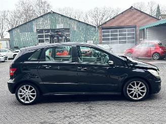Mercedes B-klasse 2.0 B-200 16V Turbo Hatchback  Benzine 2.034cc 142kW (193pk) FWD picture 6