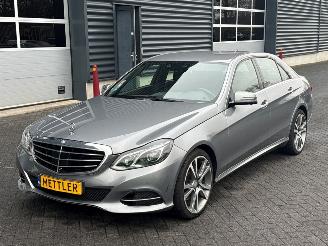 Vaurioauto  passenger cars Mercedes E-klasse E-350 CGI V6 24V BlueEfficiency Sedan 4Dr Benzine 3.498cc 225kW (306pk) RWD 2014/8