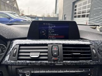 BMW 3-serie 320d 2.0 16V Combi/o  Diesel 1.995cc 135kW (184pk) RWD picture 15