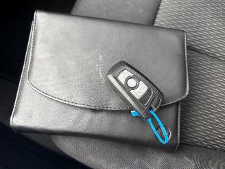 BMW 3-serie 320d 2.0 16V Combi/o  Diesel 1.995cc 135kW (184pk) RWD picture 24